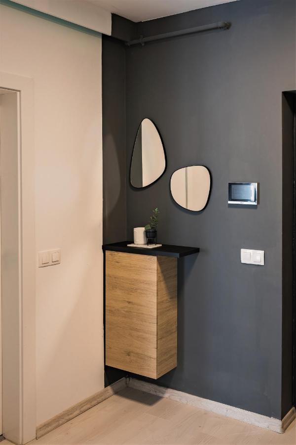 Studio No5 Segesvár Kültér fotó