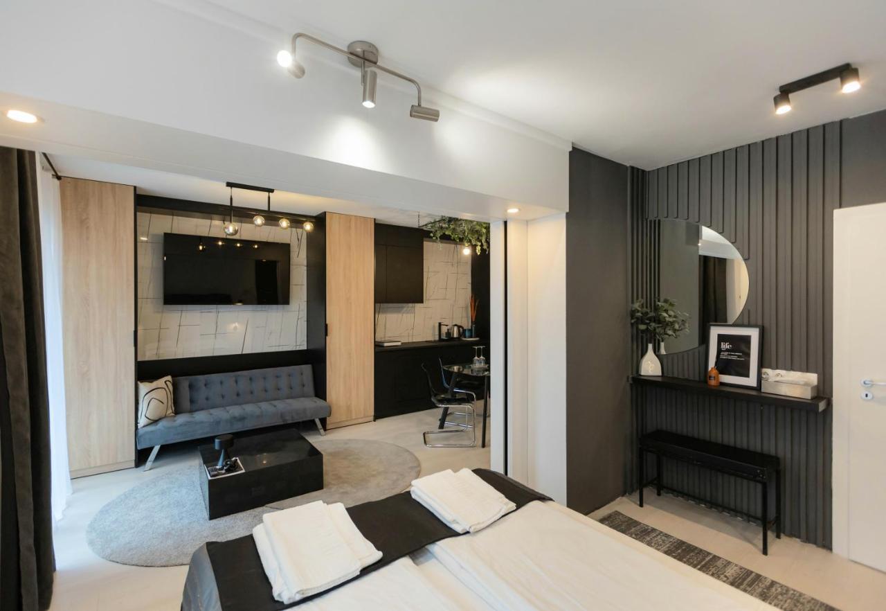 Studio No5 Segesvár Kültér fotó